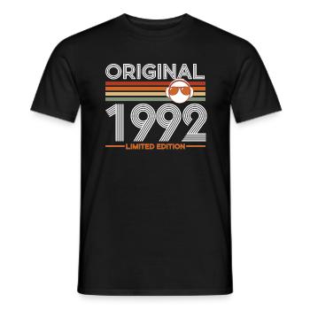 1992 - Männer T-Shirt - Schwarz - Vorne - AI Model Male 178 light (178cm)