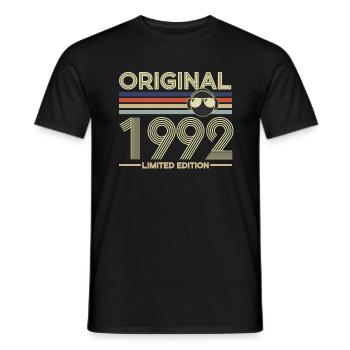1992 - Männer T-Shirt - Schwarz - Vorne - AI Model Male 178 light (178cm)