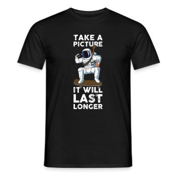 Take A Picture Photography Gift - Men's T-Shirt - black - Front - AI Model Male 178 light (178cm)
