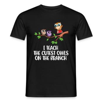 I Teach The Cutest Owls Eule Geschenk - Männer T-Shirt - Schwarz - Vorne - AI Model Male 178 light (178cm)