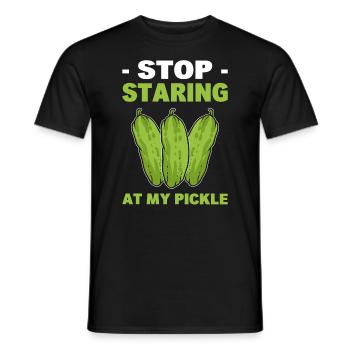 Arrête de regarder mon drôle de mangeur de concombre de cornichon - T-shirt homme - noir - Devant - AI Model Male 178 light (178cm)