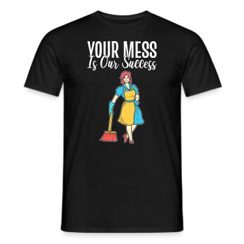 Lustiges Housekeeping Haushälterin - Männer T-Shirt - Schwarz - Vorne - AI Model Male 178 light (178cm)