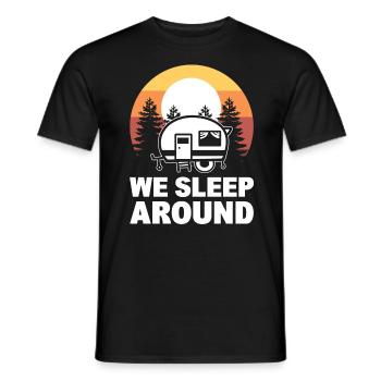 We Sleep Around Wohnmobil - Männer T-Shirt - Schwarz - Vorne - AI Model Male 178 light (178cm)