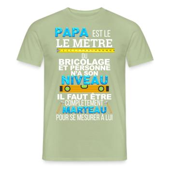 Papa bricolage. Cadeau humour bricoleur - T-shirt homme - vert sauge - Devant - AI Model Male 178 light (178cm)
