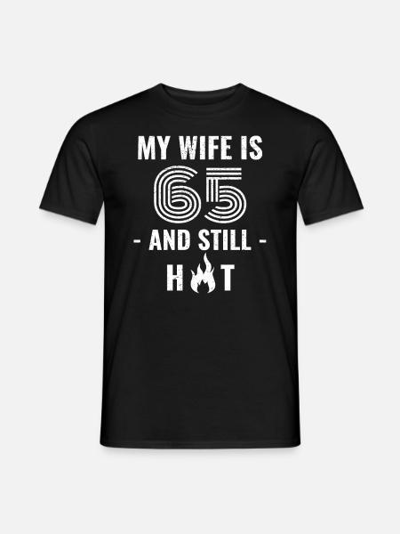 65 years birthday wife gift - Men's T-Shirt - black