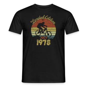 Anniversaire Vélo Vélo Juillet 1978 - T-shirt homme - noir - Devant - AI Model Male 178 light (178cm)