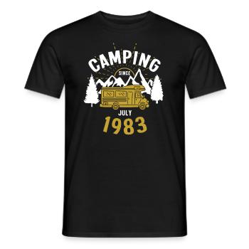 Anniversaire: Camping depuis juillet 1983 Camping-car - T-shirt homme - noir - Devant - AI Model Male 178 light (178cm)