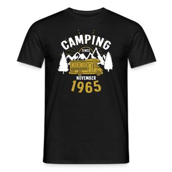 Anniversaire: Camping depuis novembre 1965 Camping-car - T-shirt homme - noir - Devant - AI Model Male 178 light (178cm)
