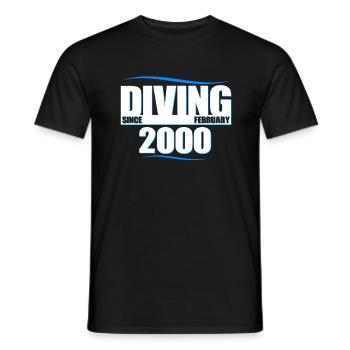 Anniversaire du plongeur - Plongée depuis février 2000 - T-shirt homme - noir - Devant - AI Model Male 178 light (178cm)