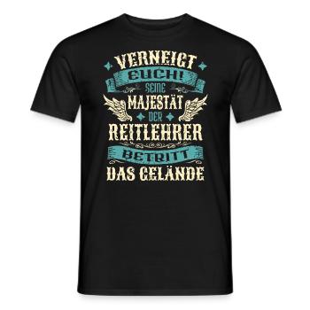 Reitlehrer Geschenk Lustige Sprüche - Männer T-Shirt - Schwarz - Vorne - AI Model Male 178 light (178cm)