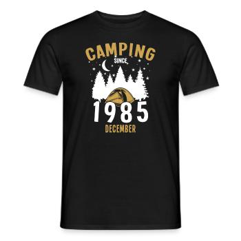 Anniversaire: Camping depuis Décembre 1985 Zelten - T-shirt homme - noir - Devant - AI Model Male 178 light (178cm)