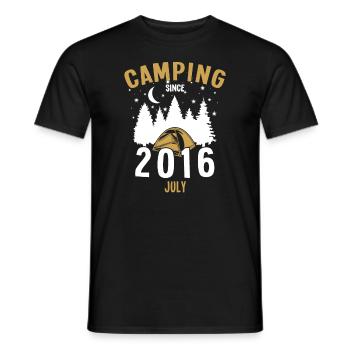 Anniversaire: Camping depuis juillet 2016 Zelten - T-shirt homme - noir - Devant - AI Model Male 178 light (178cm)