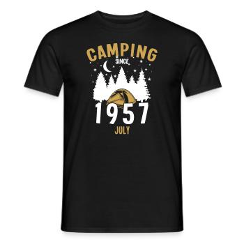 Geburtstag: Camping seit Juli 1957 Zelten - Männer T-Shirt - Schwarz - Vorne - AI Model Male 178 light (178cm)