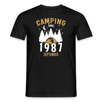 Date de naissance : Camping depuis septembre 1987 Camping - T-shirt homme - noir - Devant - AI Model Male 178 light (178cm)