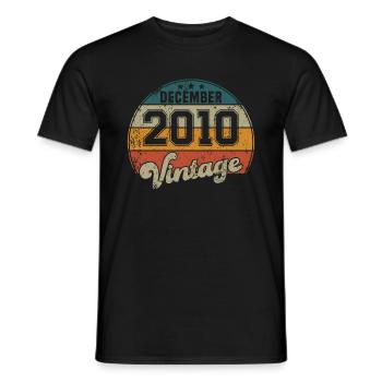 Vintage Geburtstag - Dezember 2010 - Geschenkidee - Männer T-Shirt - Schwarz - Vorne - AI Model Male 178 light (178cm)