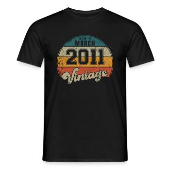 Vintage Geburtstag - März 2011 - Geschenkidee - Männer T-Shirt - Schwarz - Vorne - AI Model Male 178 light (178cm)