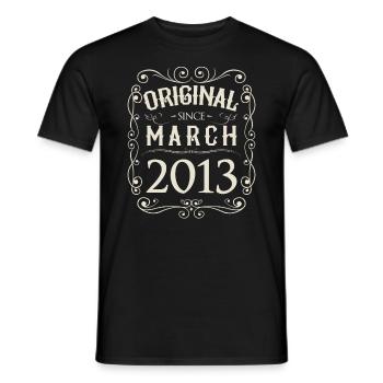Vintage - Original since März 2013 Geburtstag - Männer T-Shirt - Schwarz - Vorne - AI Model Male 178 light (178cm)