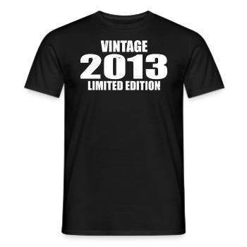 Vintage 2013 Birthday 2013 Retro 2013 - Men's T-Shirt - black - Front - AI Model Male 178 light (178cm)