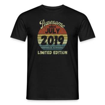 Awesome since July 2019 - Geburtstag - Männer T-Shirt - Schwarz - Vorne - AI Model Male 178 light (178cm)