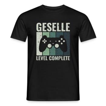 Geselle Level Complete - Abschluss Prüfung - Männer T-Shirt - Schwarz - Vorne - AI Model Male 178 light (178cm)