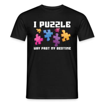 Je suis perplexe bien au-delà de l’heure du coucher - T-shirt homme - noir - Devant - AI Model Male 178 light (178cm)