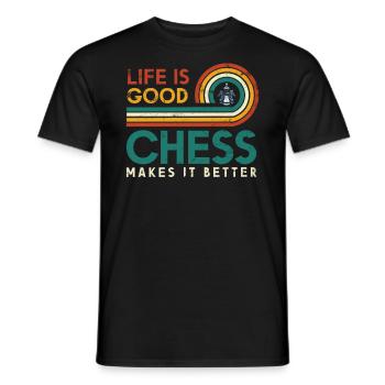 Das Leben Ist Gut. Schach Macht Es Besser - Männer T-Shirt - Schwarz - Vorne - AI Model Male 178 light (178cm)