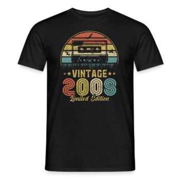 Vintage-Kassette 2008 - Männer T-Shirt - Schwarz - Vorne - AI Model Male 178 light (178cm)