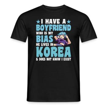 I Have A Boyfriend Who Is My Bias Kpop Kdrama - Männer T-Shirt - Schwarz - Vorne - AI Model Male 178 light (178cm)