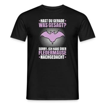 Fledermaus Fledermäuse Bat Bats Fledertier - Männer T-Shirt - Schwarz - Vorne - AI Model Male 178 light (178cm)