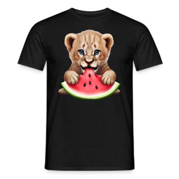 Un bébé lion mange de la pastèque - T-shirt homme - noir - Devant - AI Model Male 178 light (178cm)