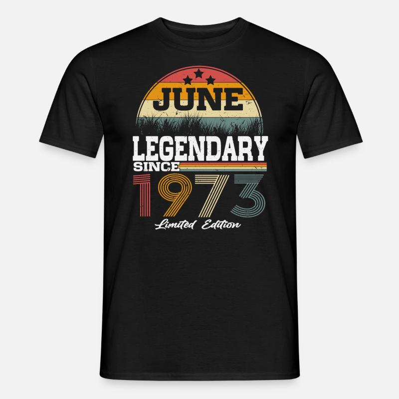 Legenden wurden im Juni 1973 geboren - Männer T-Shirt - Schwarz