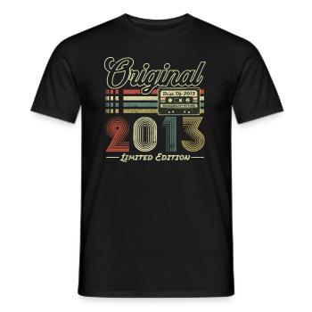 Original 2013 Vintage Anniversaire Rétro 2013 - T-shirt homme - noir - Devant - AI Model Male 178 light (178cm)