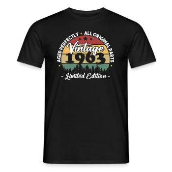 Vintage Cadeau Anniversaire Pour Né En 1963 - T-shirt homme - noir - Devant - AI Model Male 178 light (178cm)