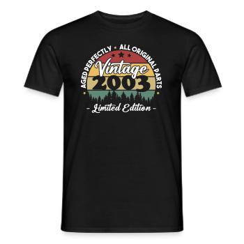 Vintage Cadeau Anniversaire Pour Né En 2003 - T-shirt homme - noir - Devant - AI Model Male 178 light (178cm)