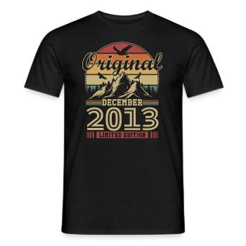 Original December 2013 Vintage Birthday 2013 - Men's T-Shirt - black - Front - AI Model Male 178 light (178cm)
