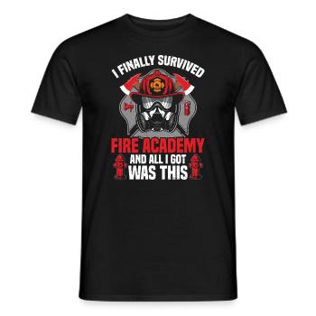 Ich Habe Schließlich Die Fire Academy Überlebt Und - Männer T-Shirt - Schwarz - Vorne - AI Model Male 178 light (178cm)