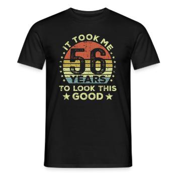 Il m’a fallu 56 ans pour avoir l’air aussi beau - T-shirt homme - noir - Devant - AI Model Male 178 light (178cm)