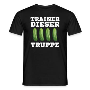 Gurkentruppe Trainer Gurke Mannschaft Fußball - Männer T-Shirt - Schwarz - Vorne - AI Model Male 178 light (178cm)