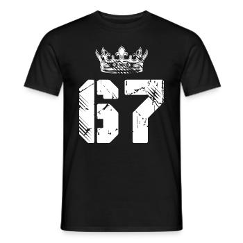 67 Zahl Krone - Männer T-Shirt - Schwarz - Vorne - AI Model Male 178 light (178cm)