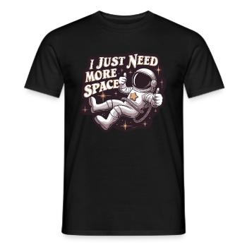 Astronaut Lustiger Spruch I Need More Space - Männer T-Shirt - Schwarz - Vorne - AI Model Male 178 light (178cm)