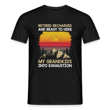 Randonnée Grand-mère retraitée Retraitée Pension Hiker Tre - T-shirt homme - noir - Devant - AI Model Male 178 light (178cm)