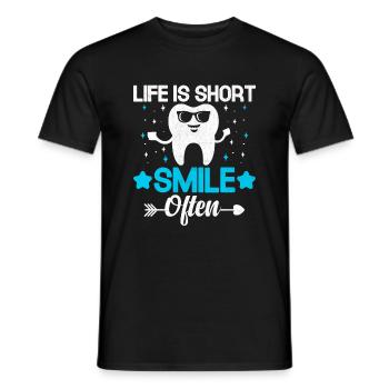 La vie est courte sourire souvent dentiste dentiste dentisterie dentaire - T-shirt homme - noir - Devant - AI Model Male 178 light (178cm)