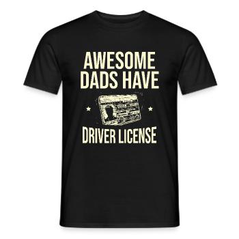 Des papas géniaux ont un permis de conduire à l’école de conduite - T-shirt homme - noir - Devant - AI Model Male 178 light (178cm)