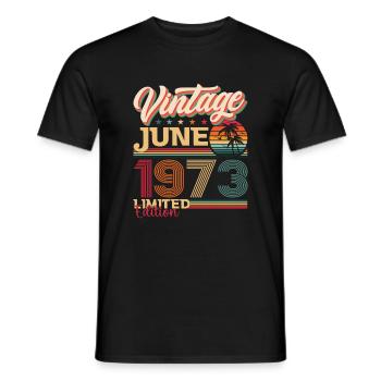 Millésime Juin 1973 49ème anniversaire Hommes 49 ans - T-shirt homme - noir - Devant - AI Model Male 178 light (178cm)