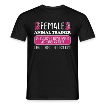 Dresseuse d’animaux obtient le droit du premier coup - T-shirt homme - noir - Devant - AI Model Male 178 light (178cm)