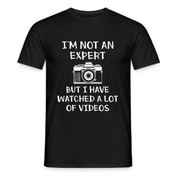 Kamera Ich bin kein Experte Lustige Fotograf - Männer T-Shirt - Schwarz - Vorne - AI Model Male 178 light (178cm)