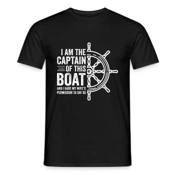 I Am The Captain Of This Boat Sailor Sailing Ship - Männer T-Shirt - Schwarz - Vorne - AI Model Male 178 light (178cm)