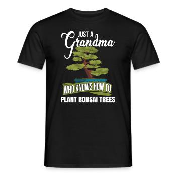 Nur eine Oma, die weiß, wie man Bonsai-Bäume pflanzt - Männer T-Shirt - Schwarz - Vorne - AI Model Male 178 light (178cm)