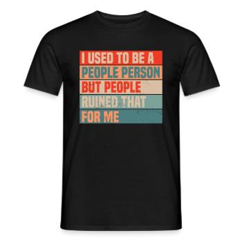 J’avais l’habitude d’être une personne introvertie Citation introvertie - T-shirt homme - noir - Devant - AI Model Male 178 light (178cm)