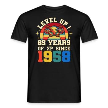 Level 65 1958 Birthday Gamer 65 years - Men's T-Shirt - black - Front - AI Model Male 178 light (178cm)
